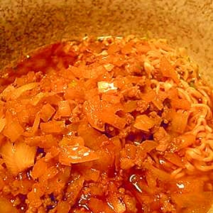 インスタントラーメンで作る勝浦式タンタンメン